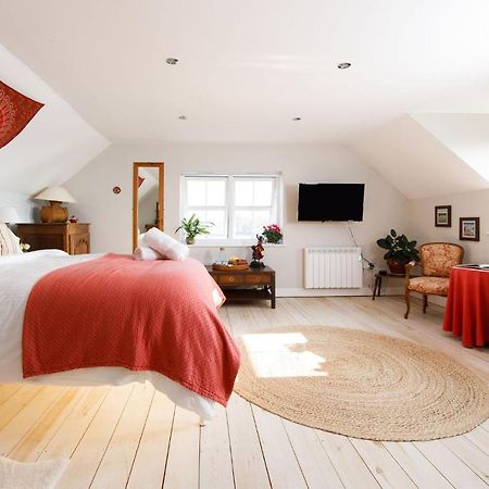 Woodfield Wellbeing Apartman Oving Kültér fotó