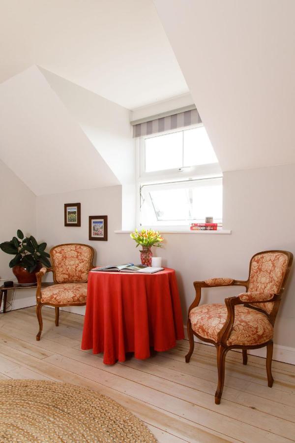 Woodfield Wellbeing Apartman Oving Kültér fotó