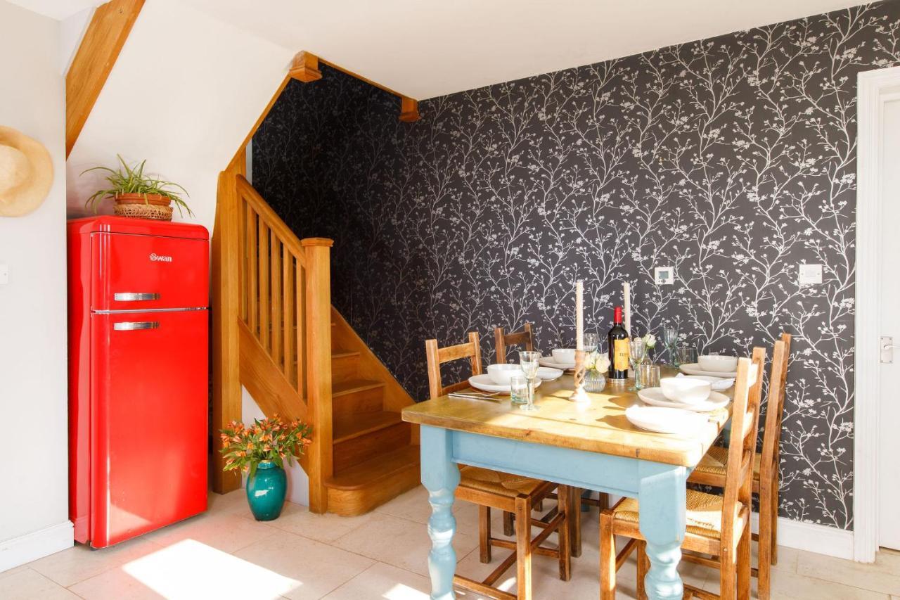 Woodfield Wellbeing Apartman Oving Kültér fotó